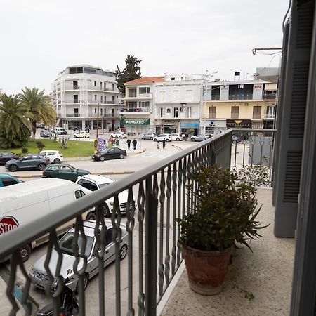 Апартаменты Marina'S Bright Getaway - Nafplio Center House Экстерьер фото