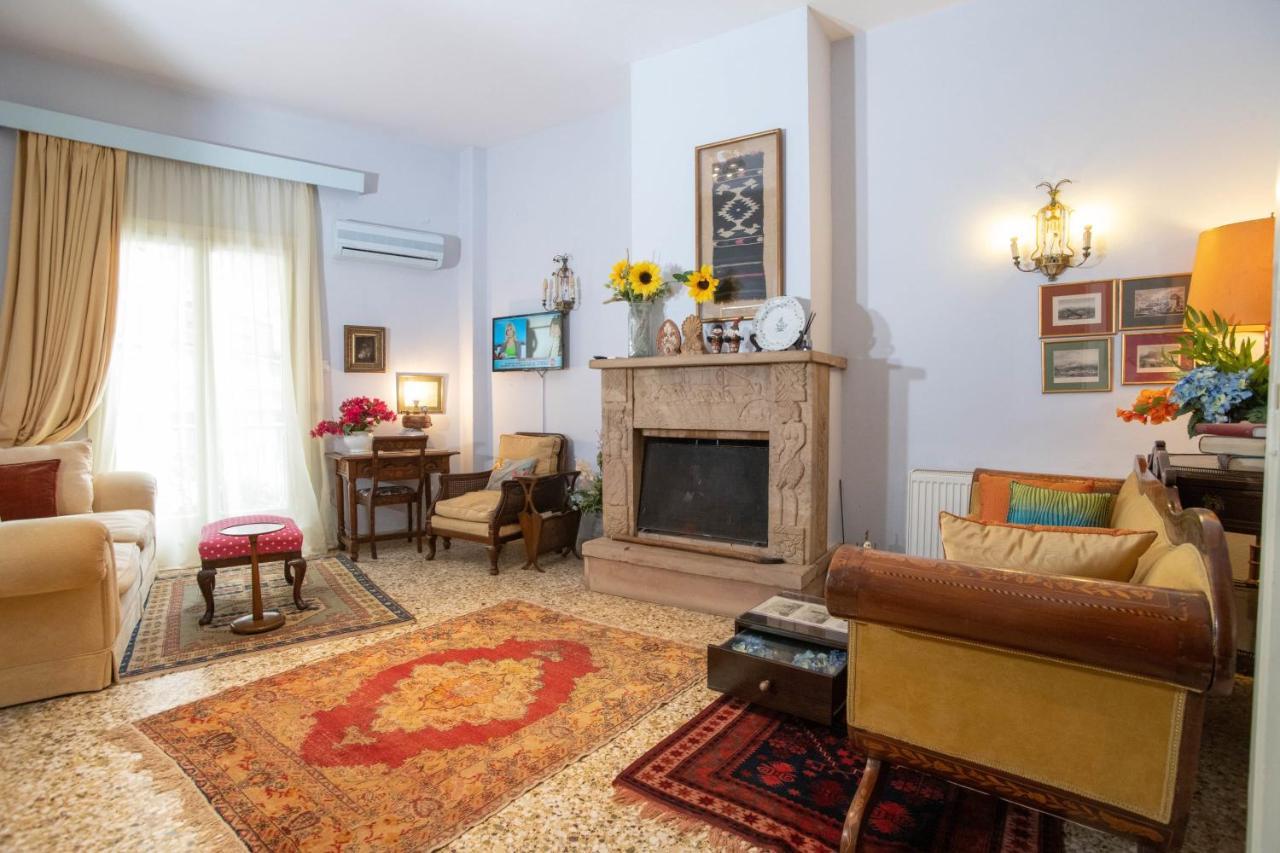 Апартаменты Marina'S Bright Getaway - Nafplio Center House Экстерьер фото